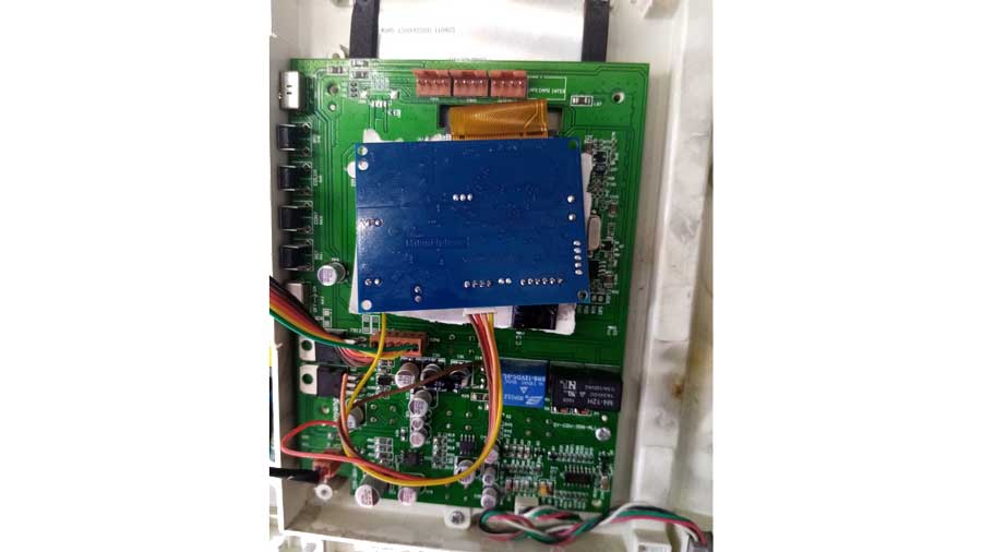 برد ال سی دی 3.5 بر روی آیفون سوزوکی |LCD board 3.5 on Suzuki iPhone